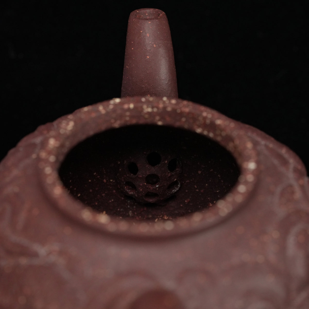 出水孔